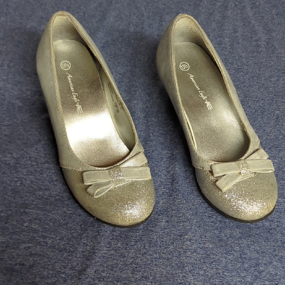 American Eagle Outfitters Glittery Gold Kids Dress Shoes